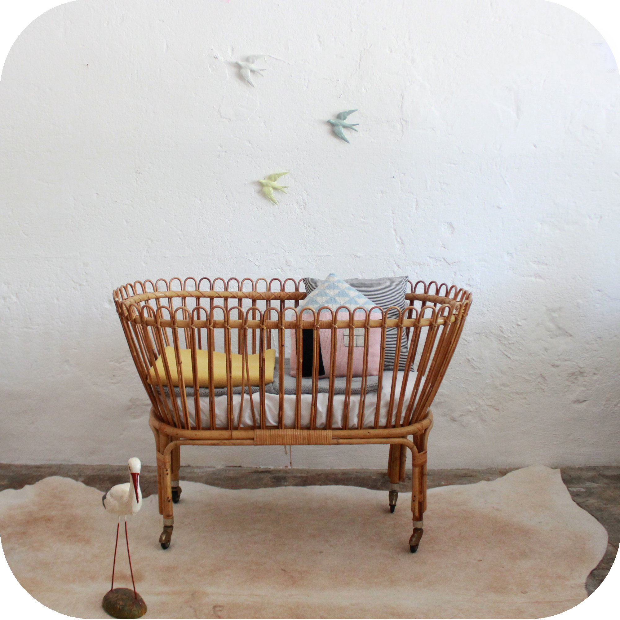 Mobilier Vintage Lit Bebe Rotin Vintage Atelier Du Petit Parc