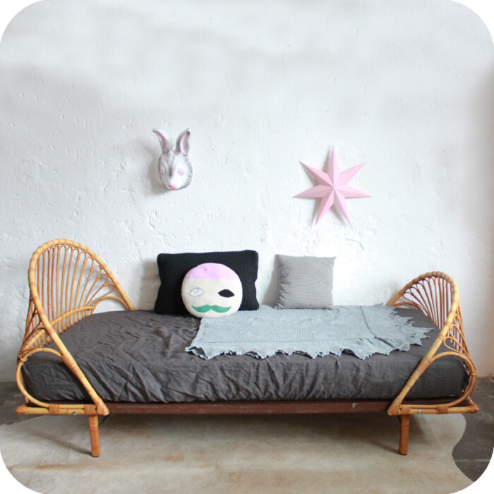 Lit enfant rotin vintage - D629