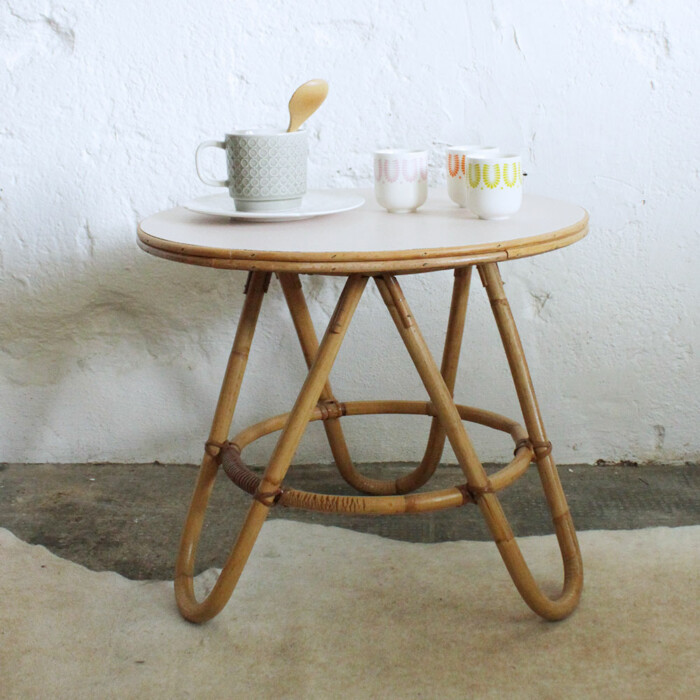 Table basse rotin vintage - tripode - F381 – Image 5