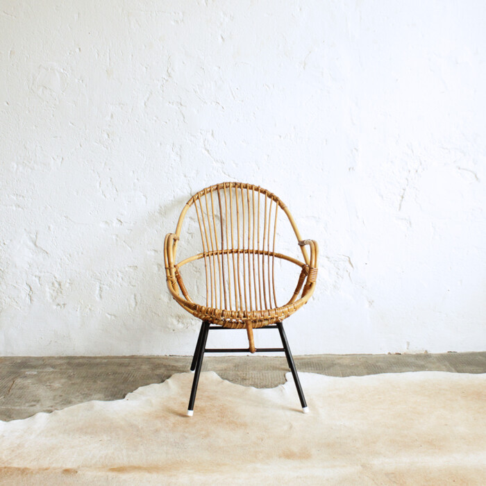 Fauteuil rotin vintage - coquille - G349