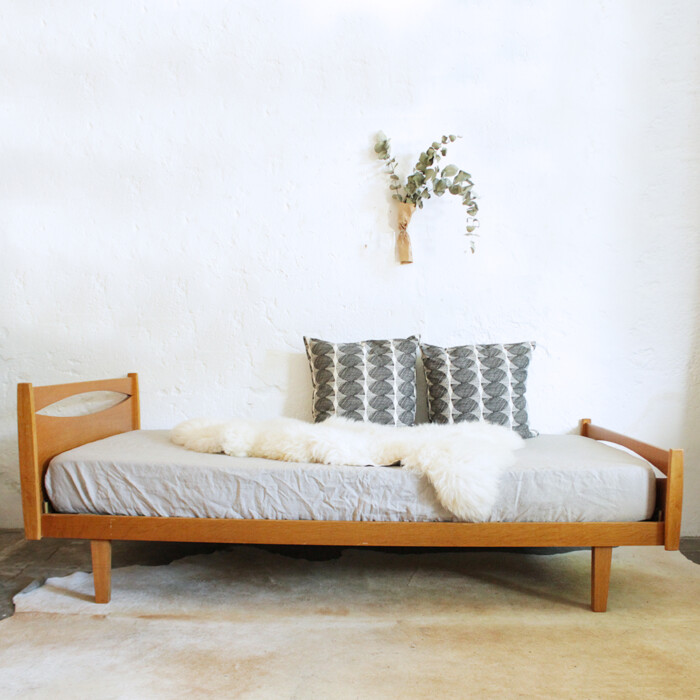 Lit enfant bois vintage - G530