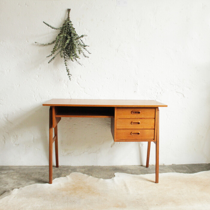 Bureau vintage teck danois - H300