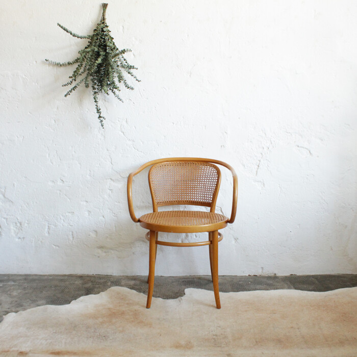 Fauteuil canné type Thonet - H276