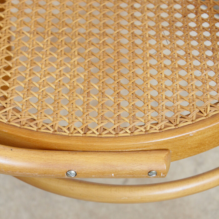 Fauteuil canné type Thonet - H276 – Image 6
