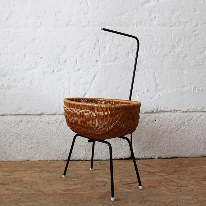 Lit poupée osier vintage - H322 – Image 4