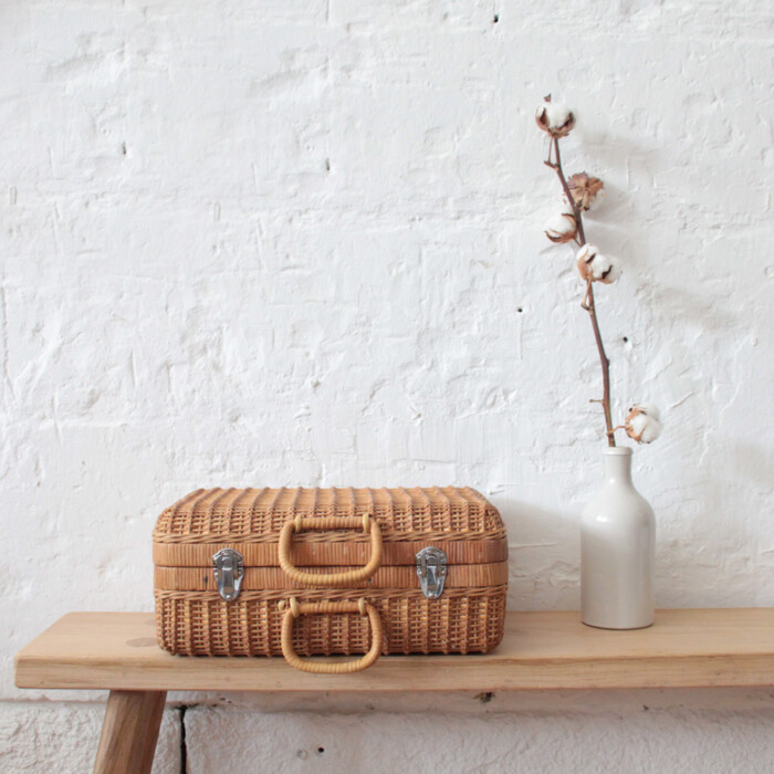 Valise tressée vintage - I567
