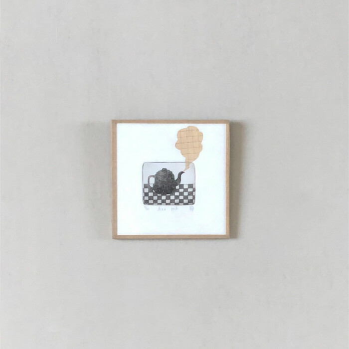 Gravure Tea Pot