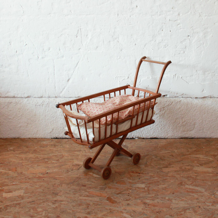 Landau bois vintage - J352 – Image 2