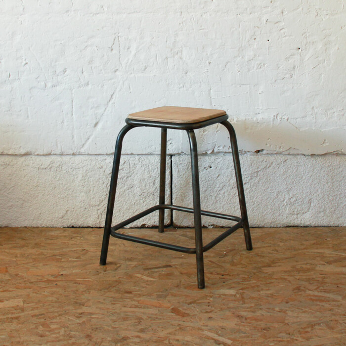 Tabouret d'atelier vintage - D255