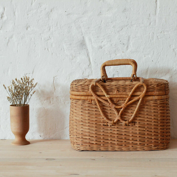 Valise tressée vintage - K128