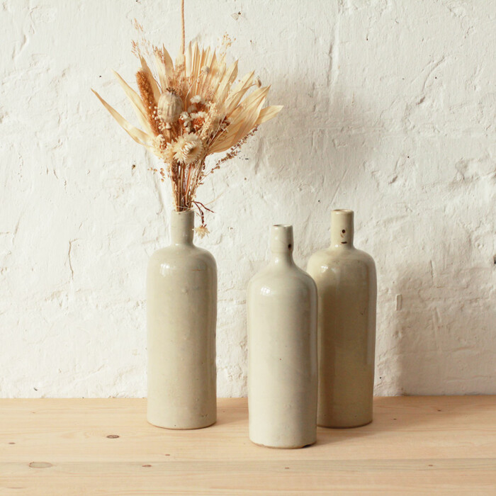 Bouteille en grès vintage