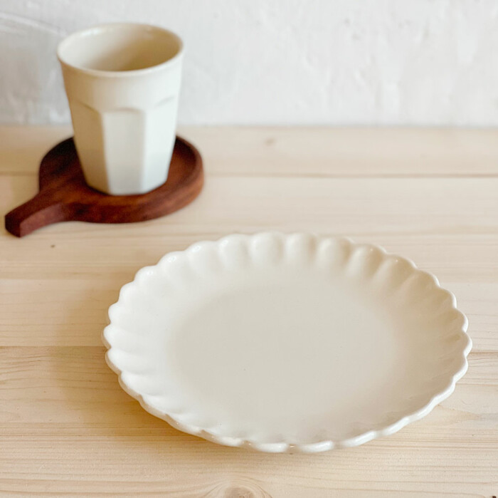 Assiette céramique Fleur crème