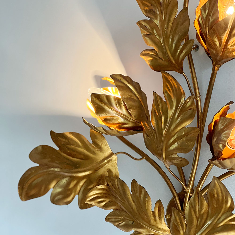 Applique florale en métal doré - Hans Kögl – Image 6