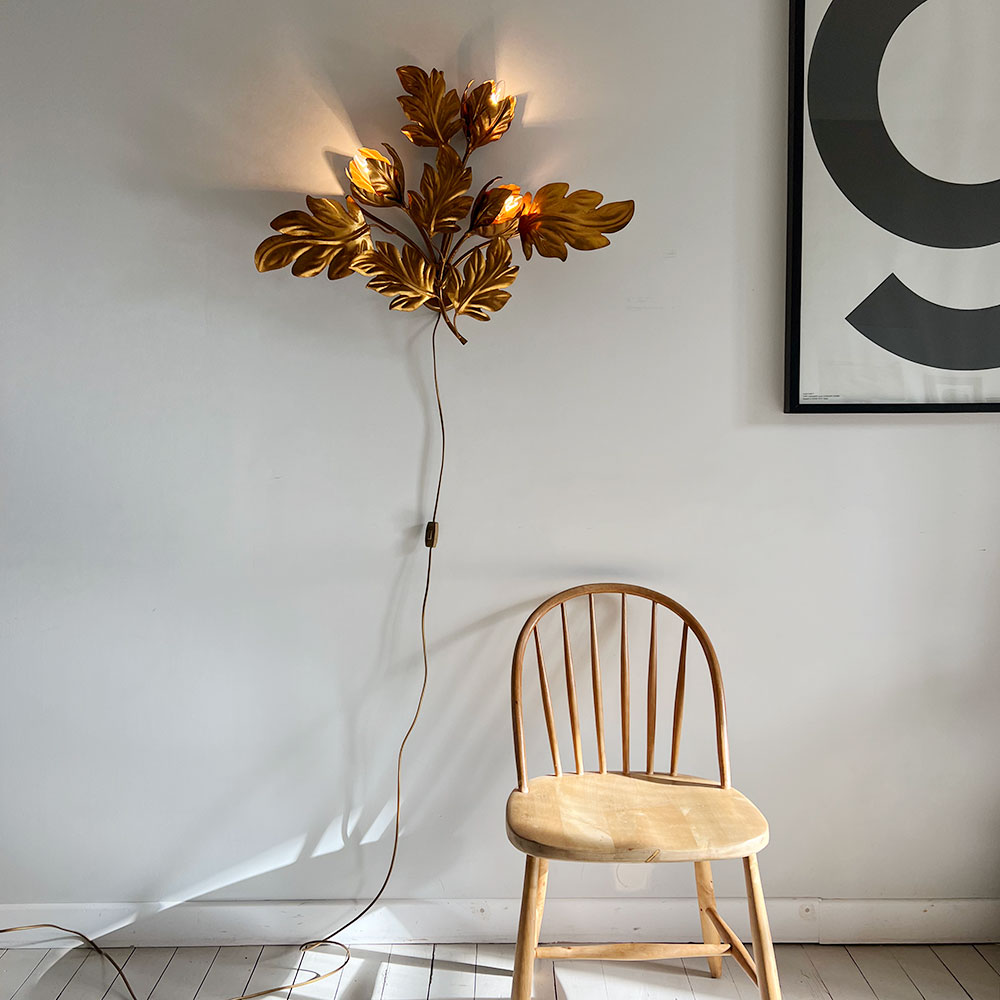 Applique florale en métal doré - Hans Kögl – Image 8