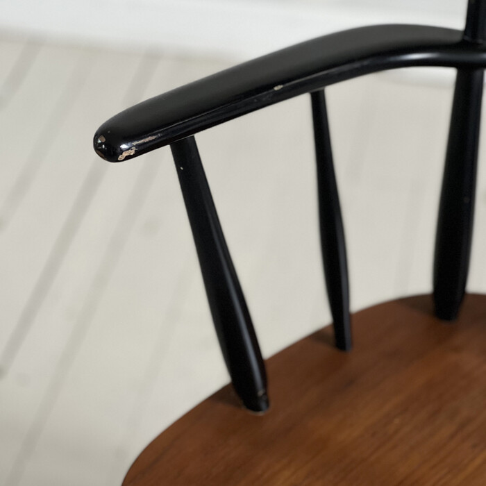 Fauteuil type Tapiovaara avec accoudoirs – Image 6