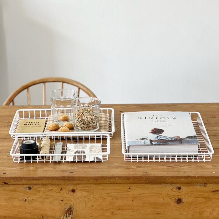Plateau graphique métal blanc
