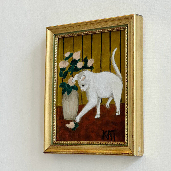 Peinture Le chat blanc aux pétales roses – Image 3