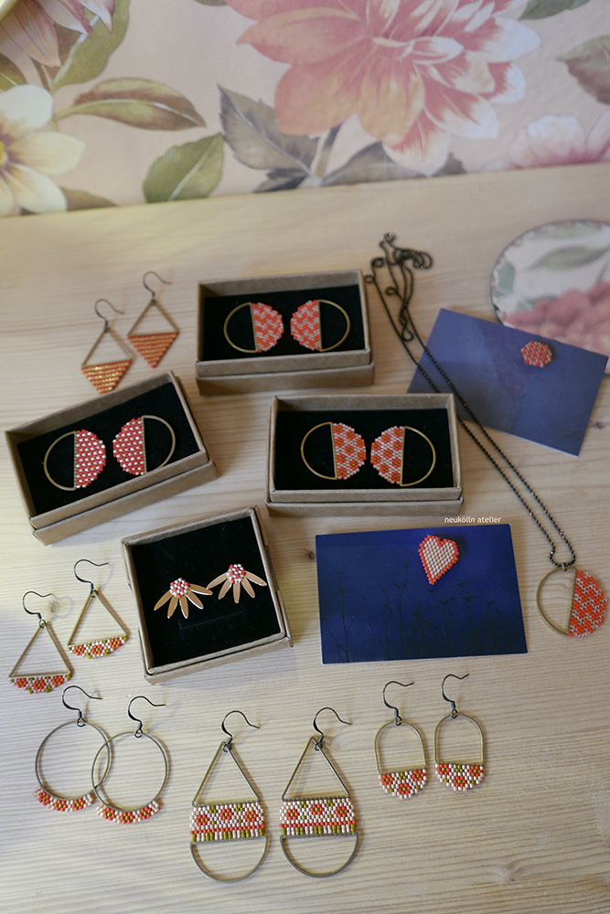 neukolln-atelier-MNP—bijoux-rose-rouge-multi